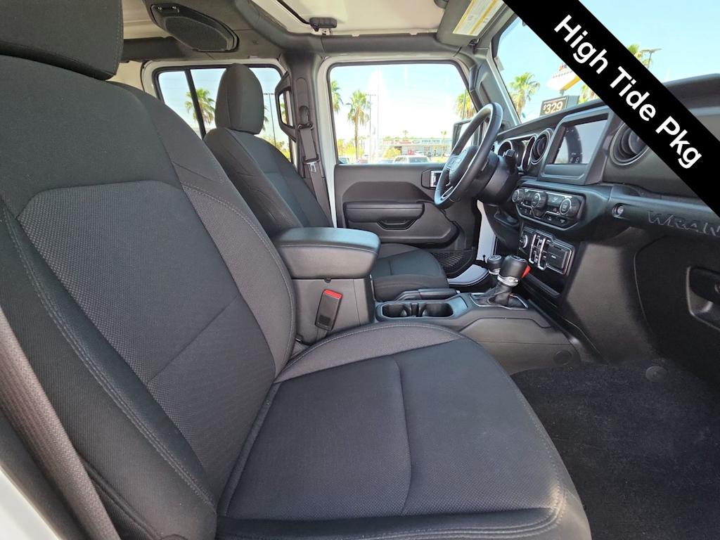 Thumbnail: 2022 Jeep Wrangler - 25