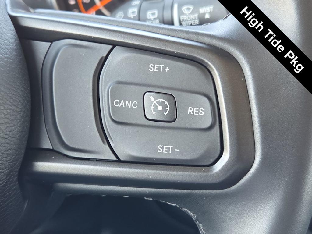 Thumbnail: 2022 Jeep Wrangler - 29