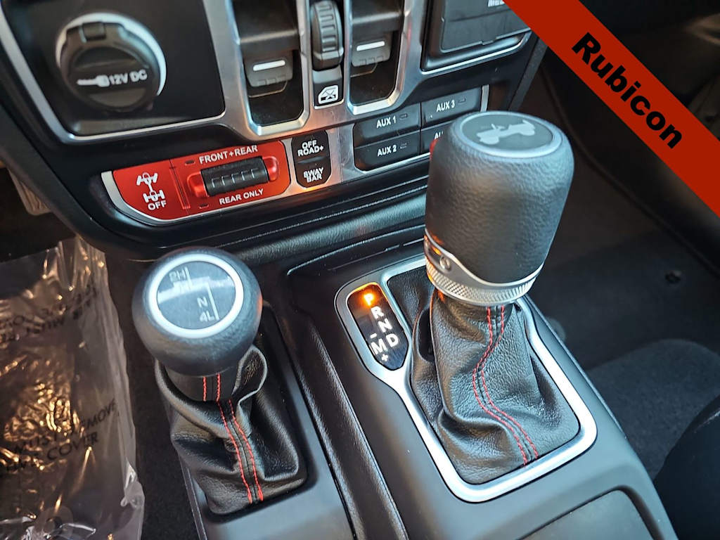 Thumbnail: 2021 Jeep Wrangler - 15