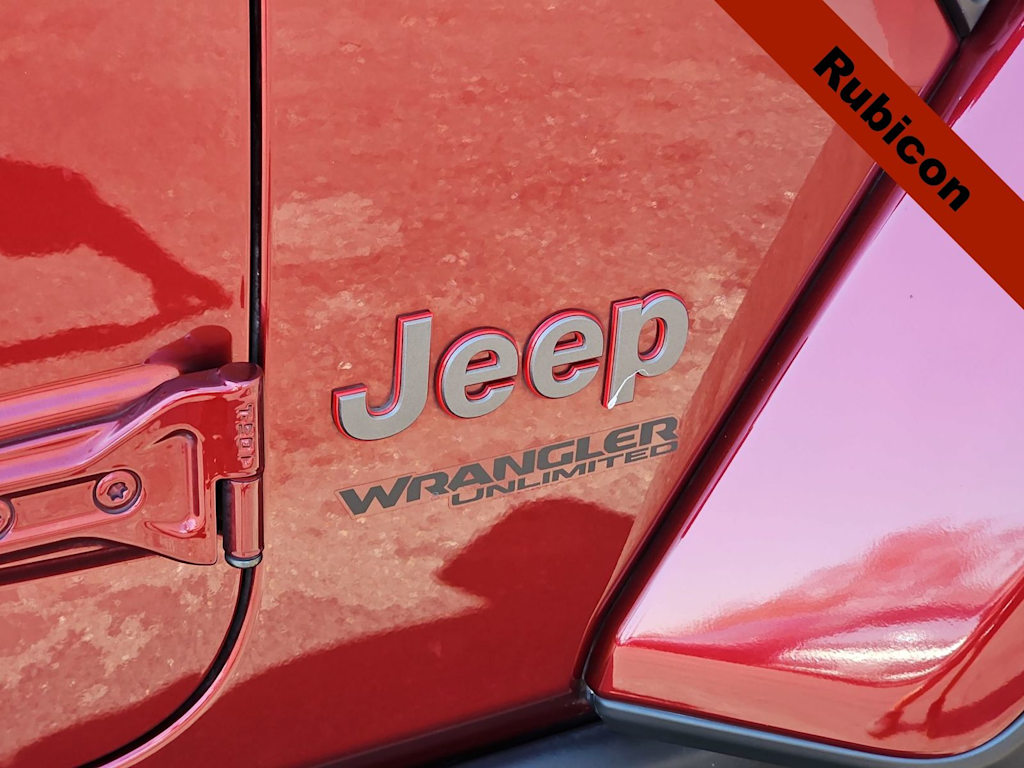 Thumbnail: 2021 Jeep Wrangler - 23