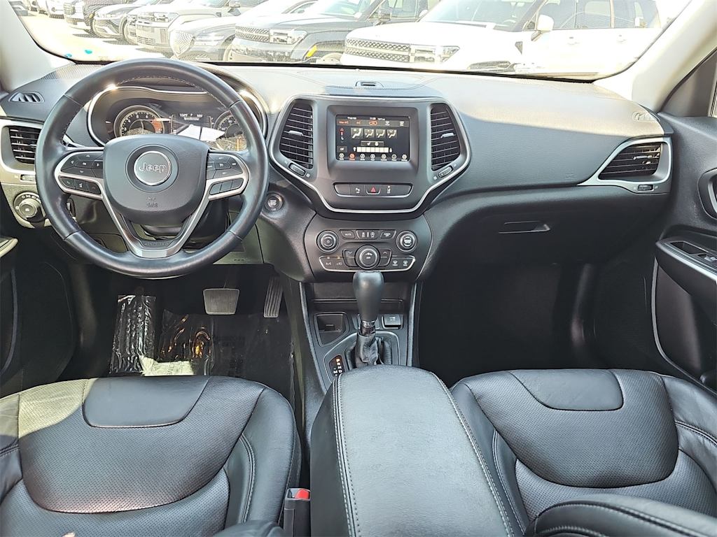 Thumbnail: 2021 Jeep Cherokee - 10