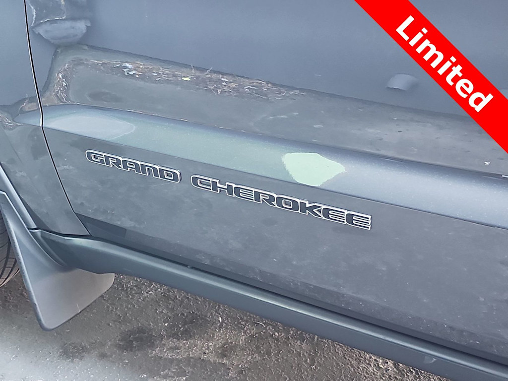 Thumbnail: 2021 Jeep Grand Cherokee - 7