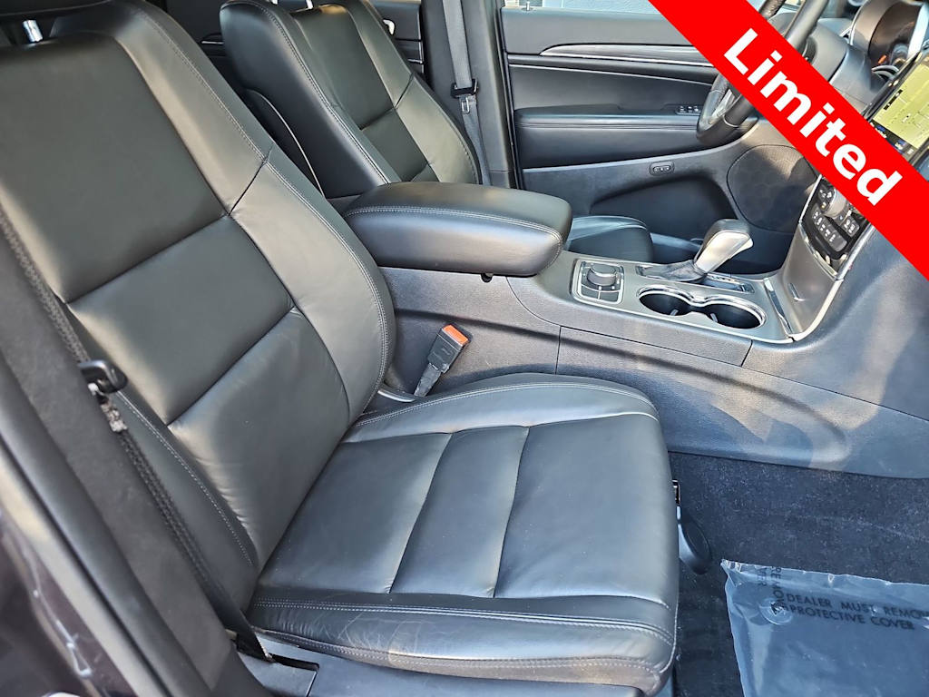 Thumbnail: 2021 Jeep Grand Cherokee - 12
