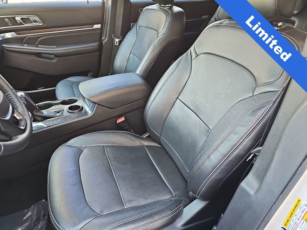 Thumbnail: 2019 Ford Explorer - 11
