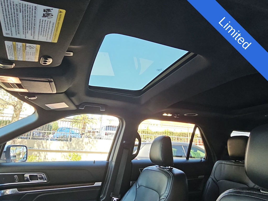 Thumbnail: 2019 Ford Explorer - 29