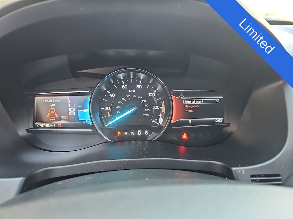 Thumbnail: 2019 Ford Explorer - 17