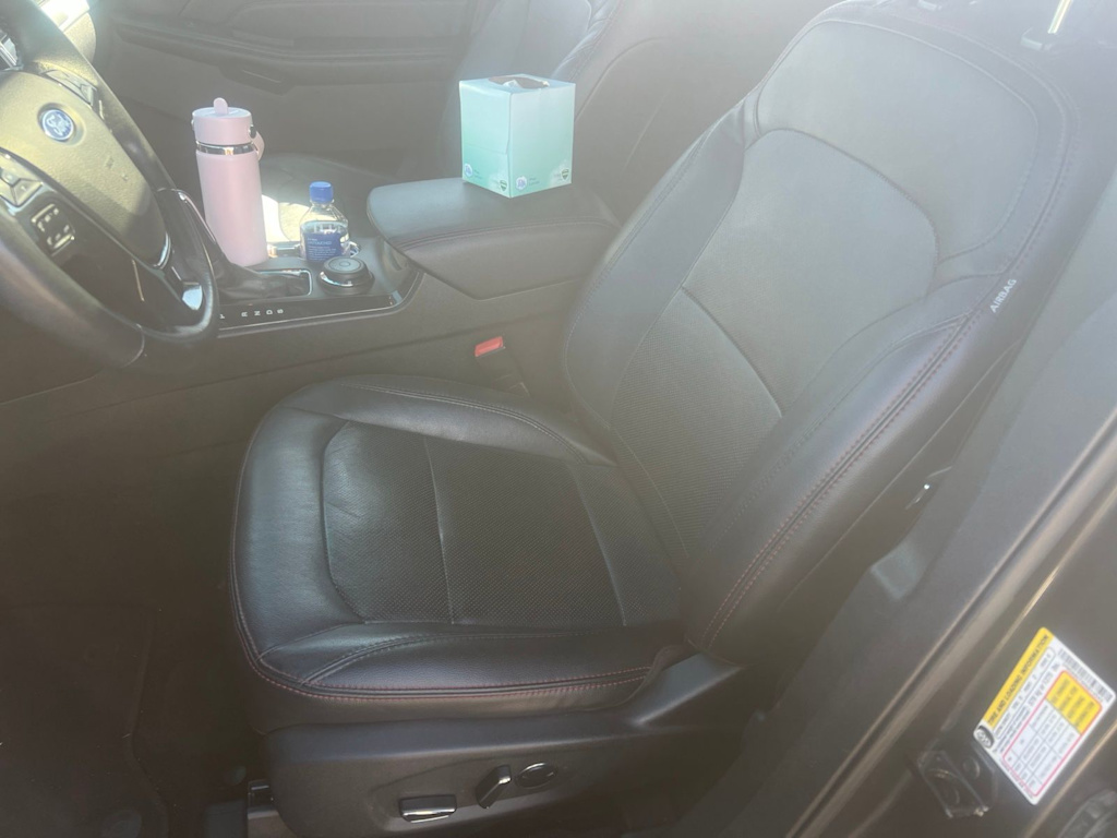 Thumbnail: 2016 Ford Explorer - 9