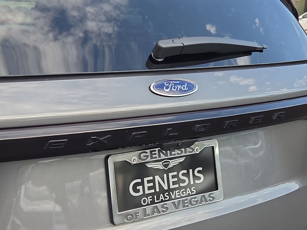 Thumbnail: 2025 Ford Explorer - 7