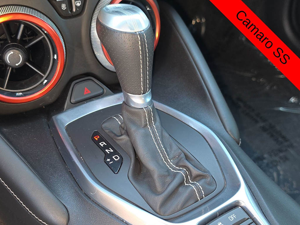 Thumbnail: 2018 Chevrolet Camaro - 16