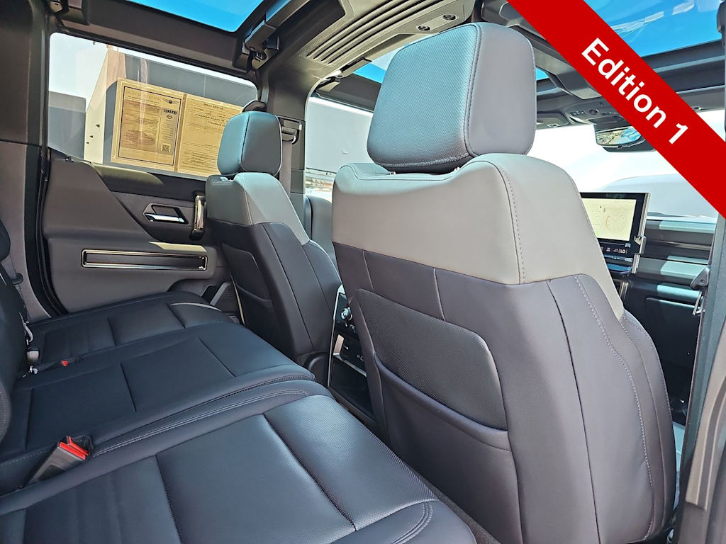 Thumbnail: 2024 GMC Hummer EV - 11