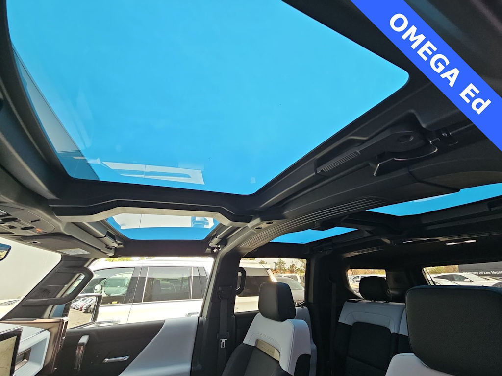 Thumbnail: 2024 GMC Hummer EV - 27