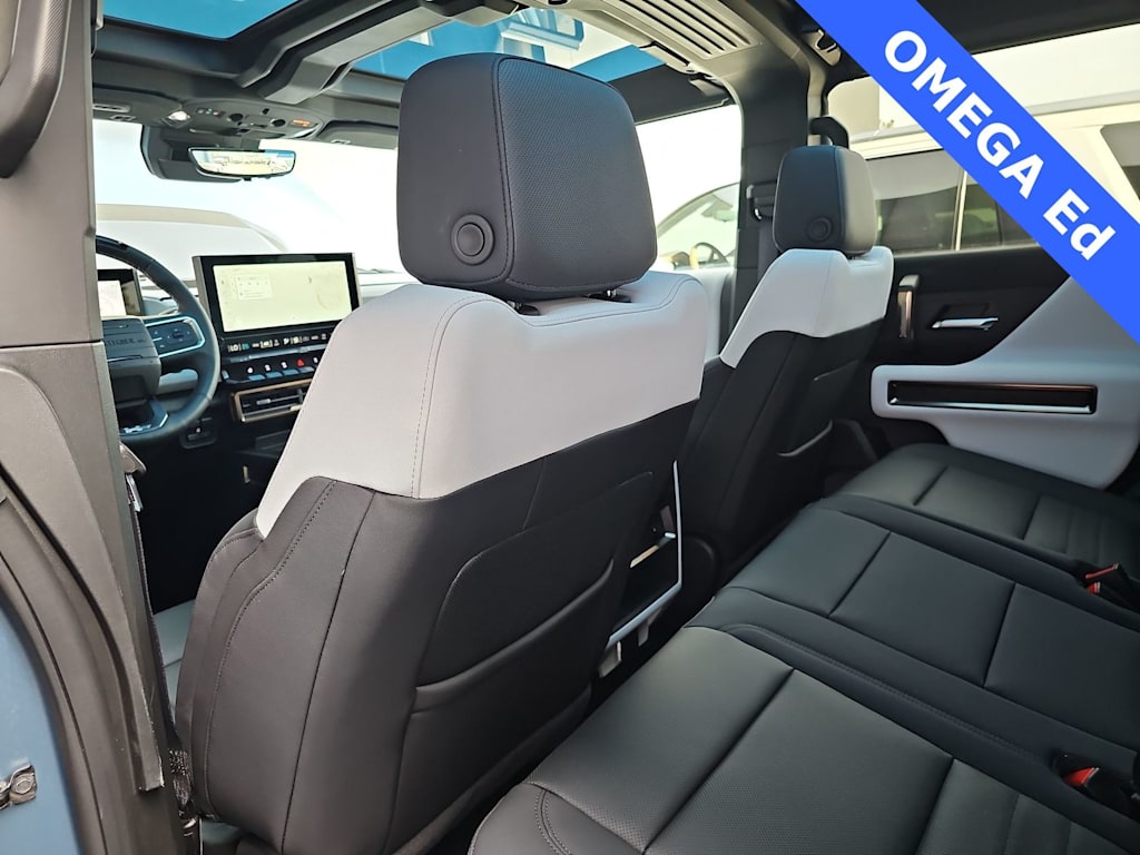 Thumbnail: 2024 GMC Hummer EV - 10