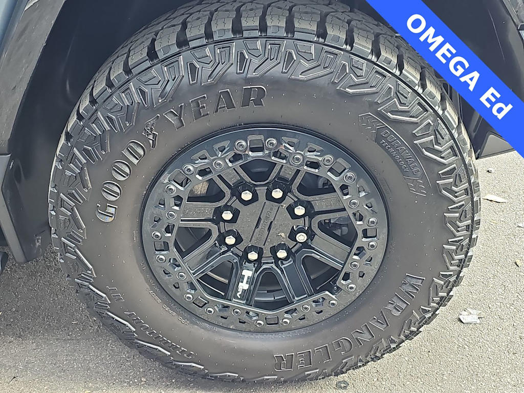 Thumbnail: 2024 GMC Hummer EV - 6