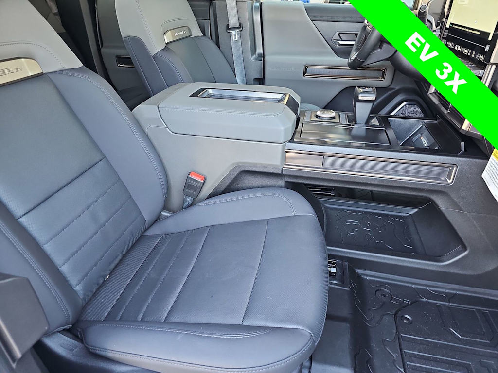 Thumbnail: 2024 GMC Hummer EV - 22