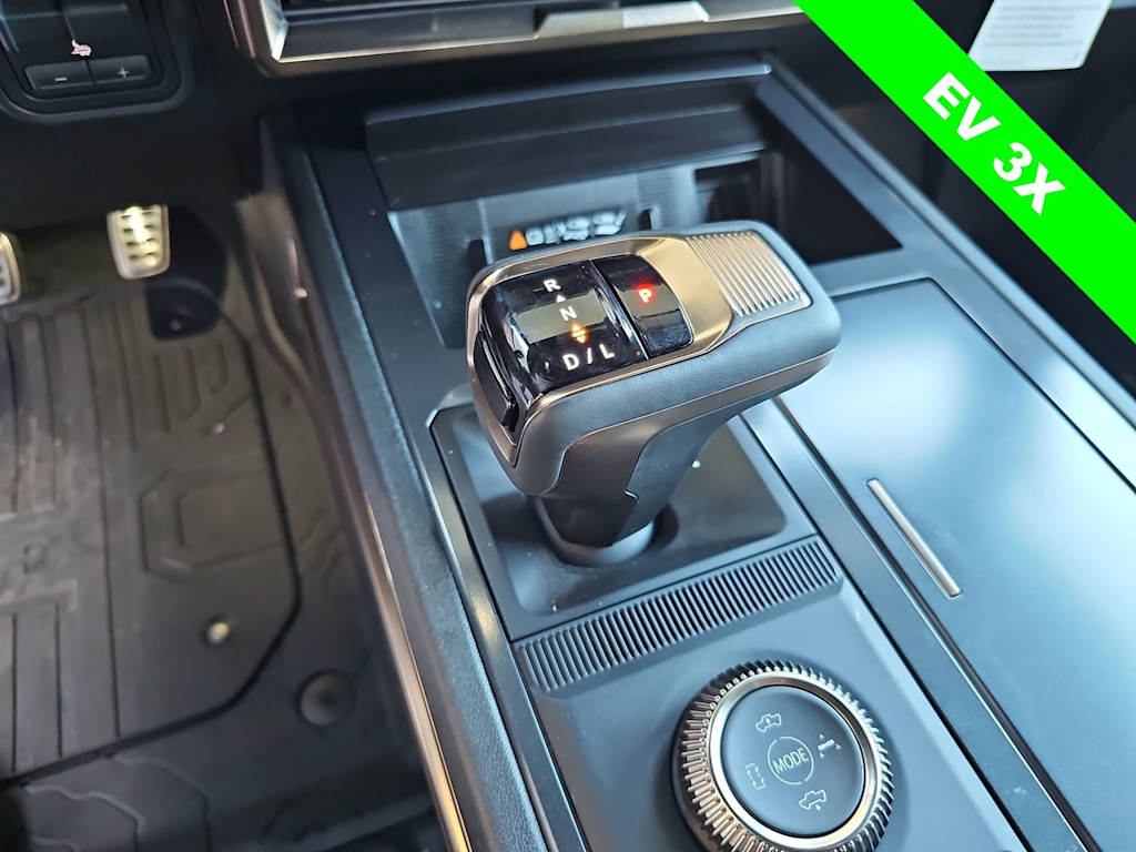 Thumbnail: 2024 GMC Hummer EV - 13