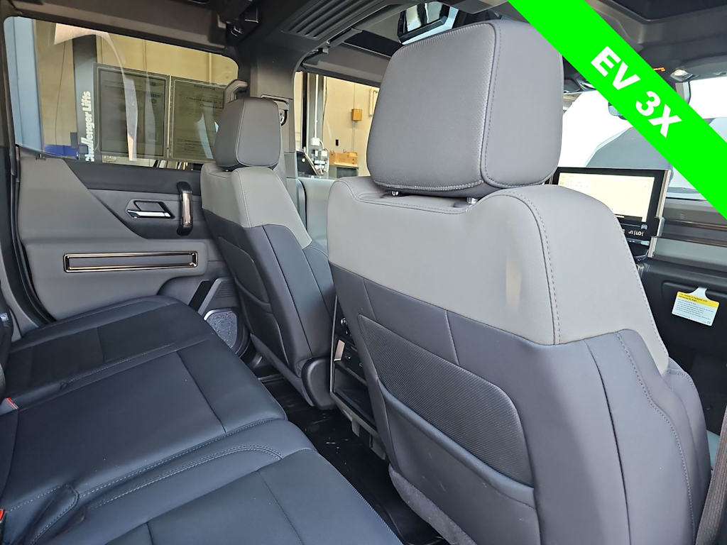 Thumbnail: 2024 GMC Hummer EV - 11