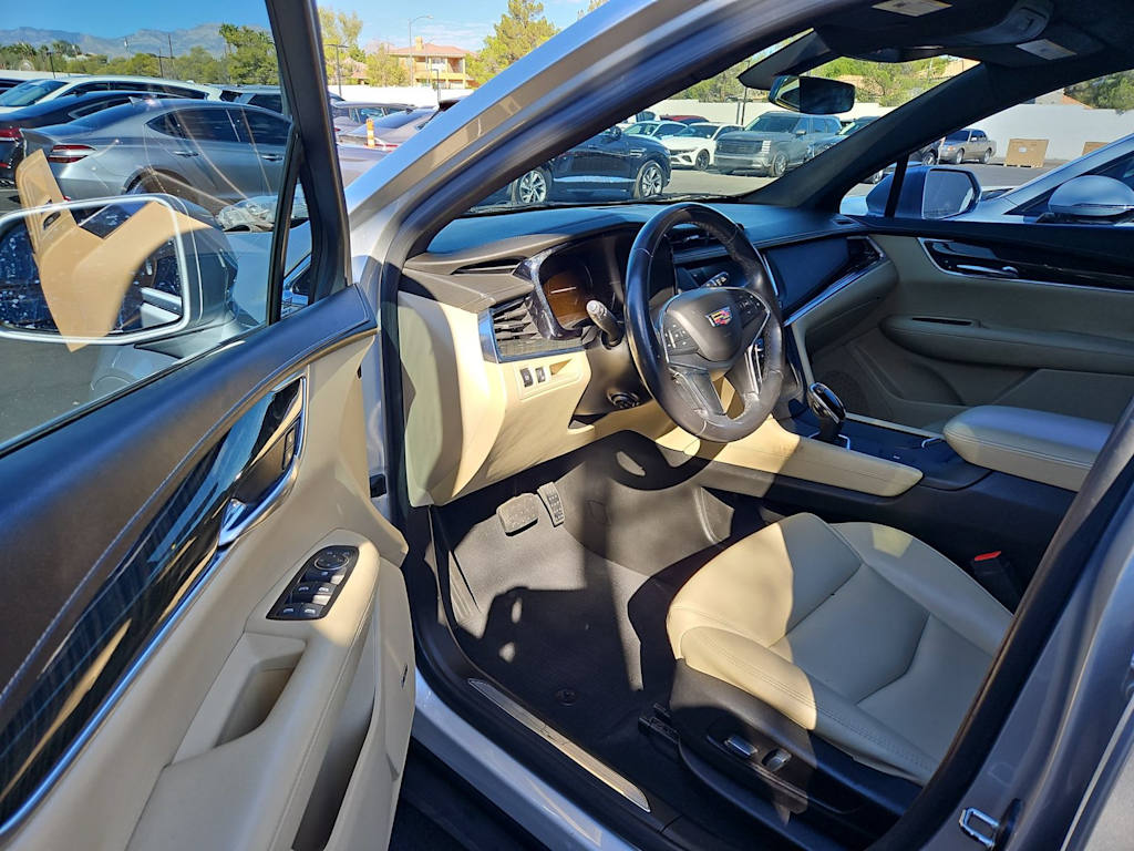 Thumbnail: 2018 Cadillac XT5 - 2
