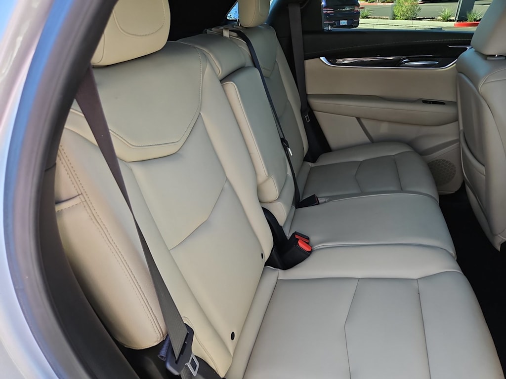 Thumbnail: 2018 Cadillac XT5 - 13