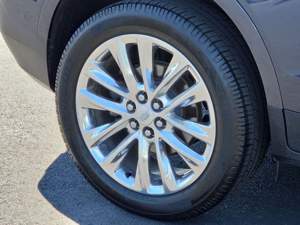 Thumbnail: 2018 Cadillac XT5 - 8