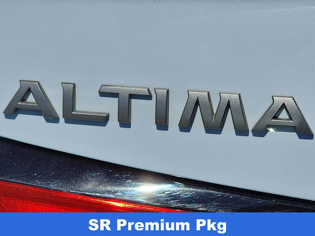 Thumbnail: 2024 Nissan Altima - 7