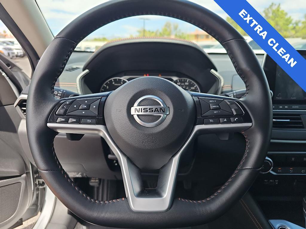 Thumbnail: 2021 Nissan Altima - 14