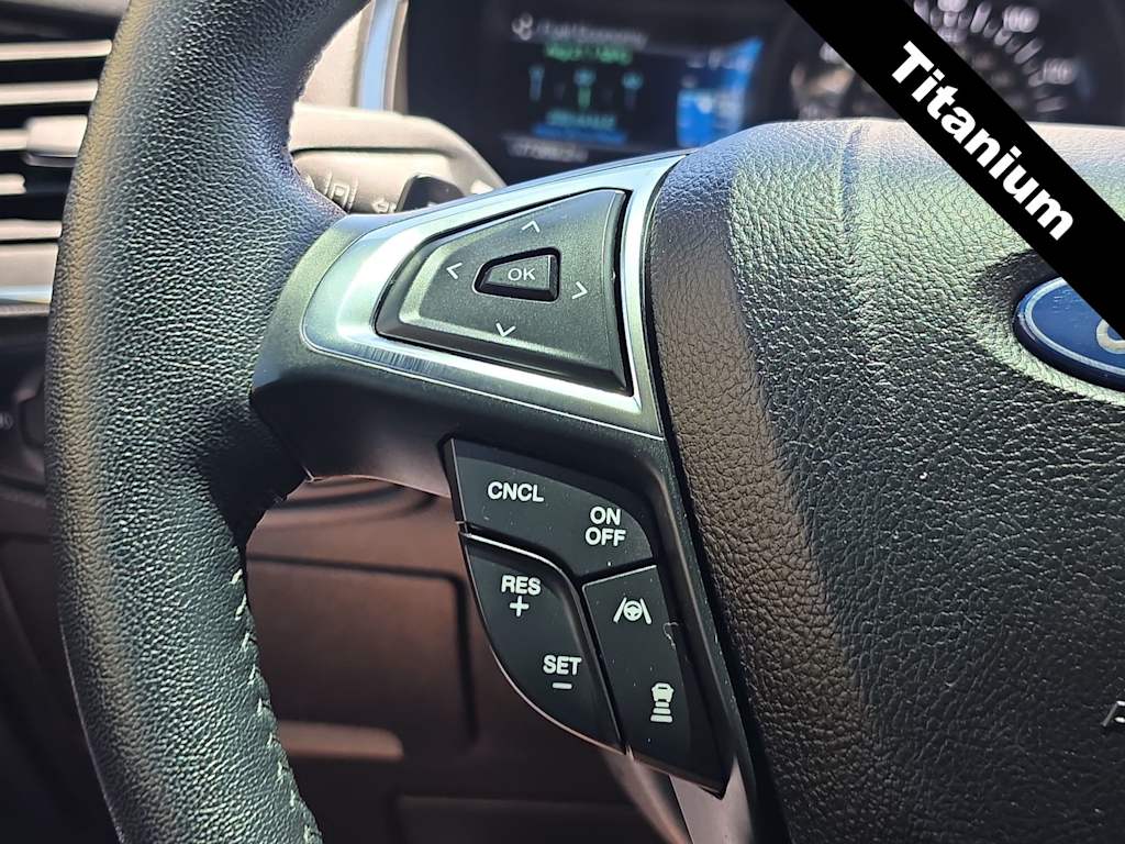 Thumbnail: 2020 Ford Edge - 28