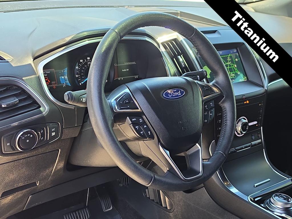 Thumbnail: 2020 Ford Edge - 2