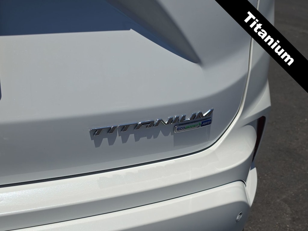 Thumbnail: 2020 Ford Edge - 31