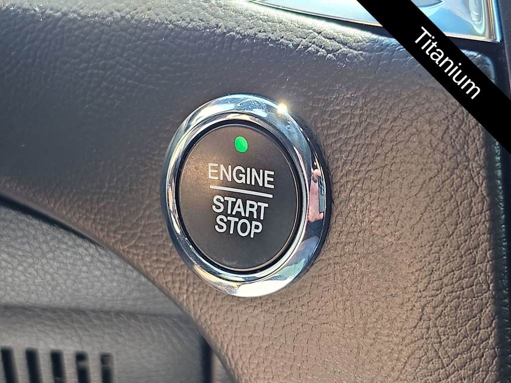 Thumbnail: 2020 Ford Edge - 26