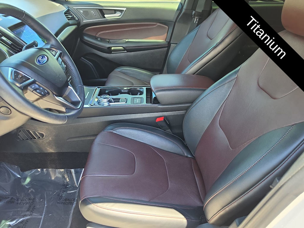Thumbnail: 2020 Ford Edge - 10