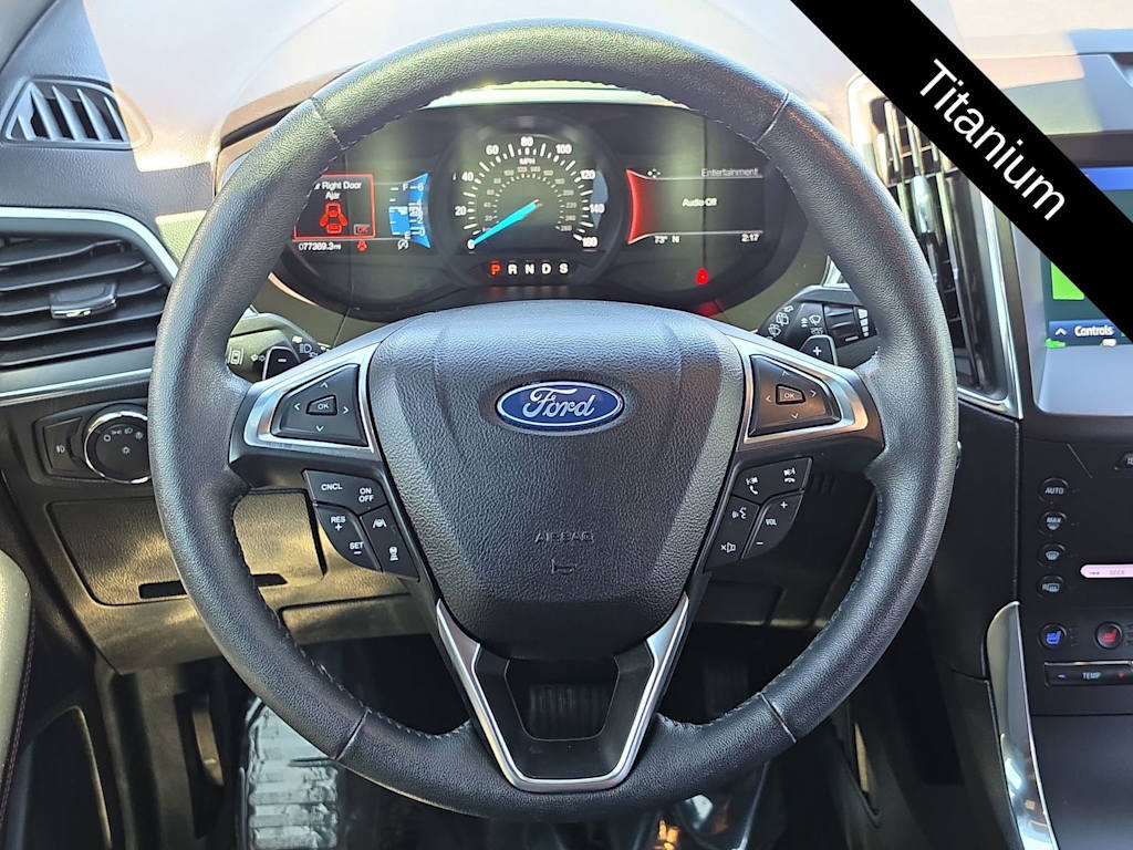Thumbnail: 2020 Ford Edge - 13