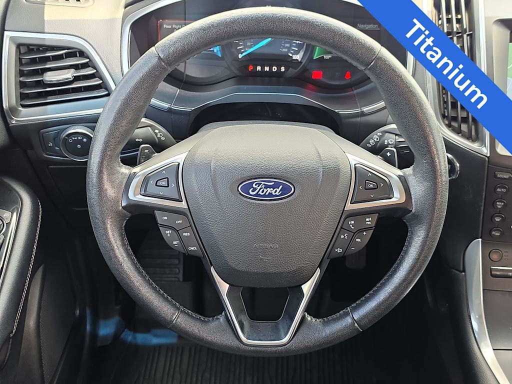 Thumbnail: 2018 Ford Edge - 14