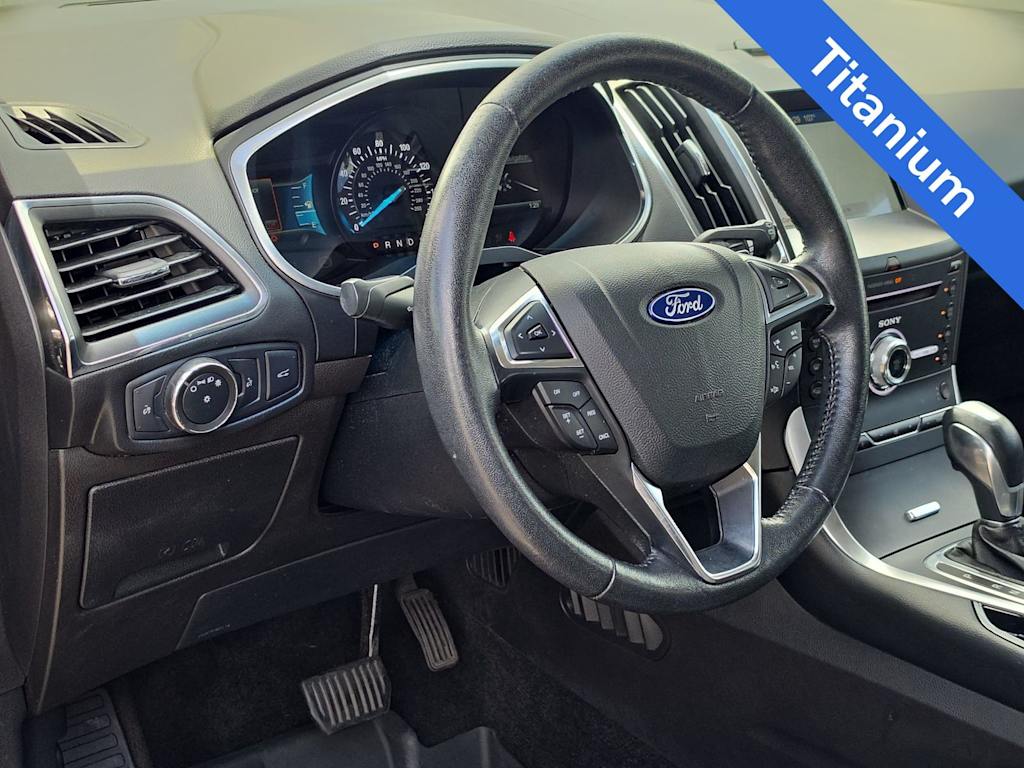 Thumbnail: 2018 Ford Edge - 2