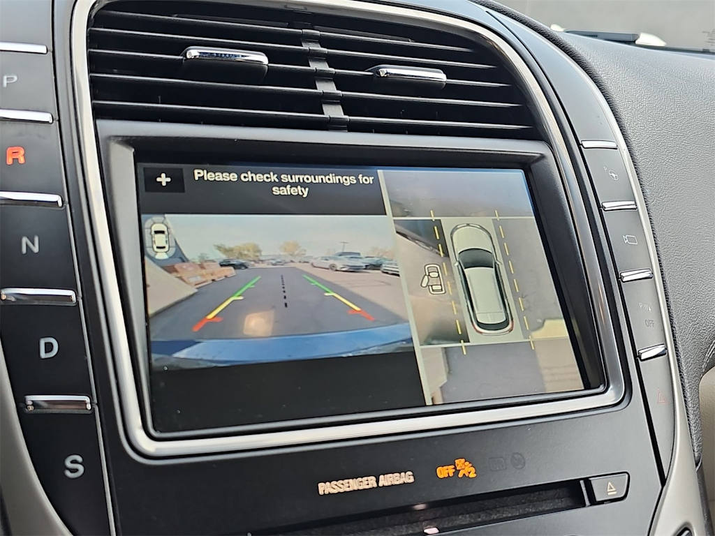 Thumbnail: 2018 Lincoln MKX - 24