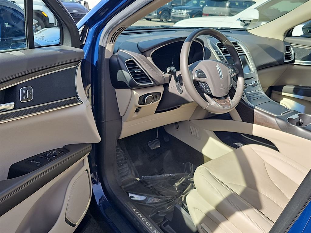 Thumbnail: 2018 Lincoln MKX - 21