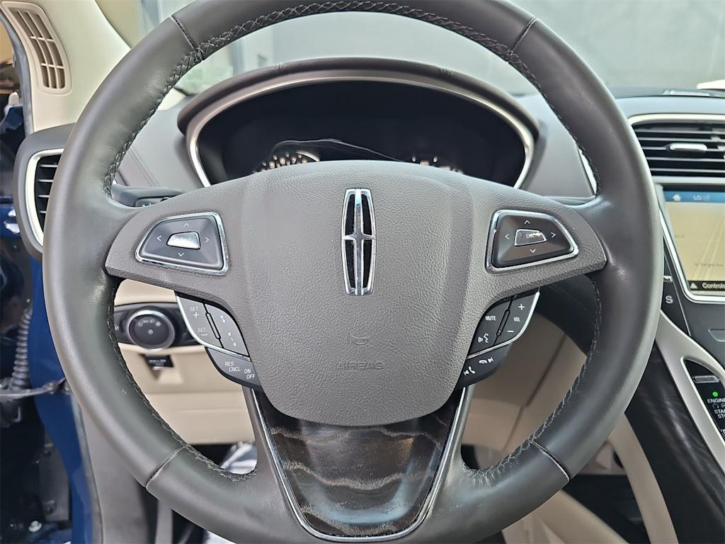 Thumbnail: 2018 Lincoln MKX - 9