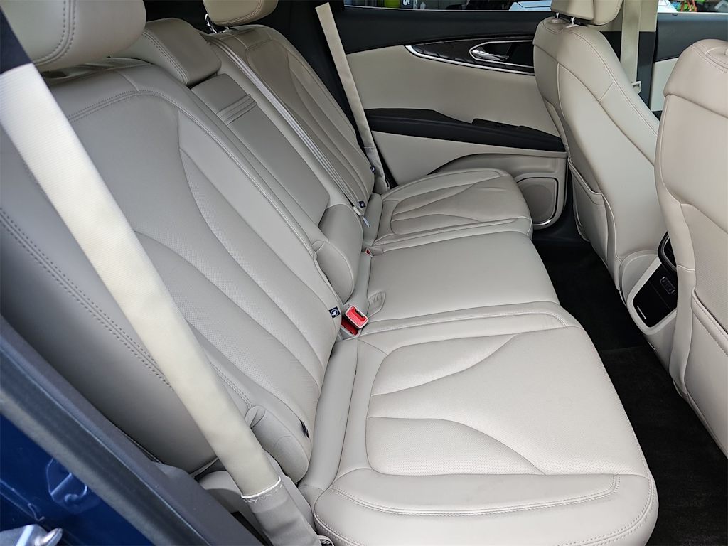 Thumbnail: 2018 Lincoln MKX - 23