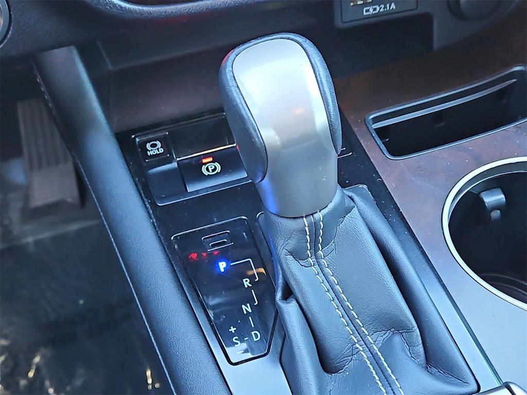 Thumbnail: 2020 Lexus RX - 17