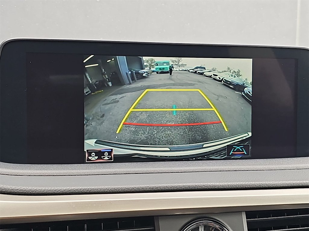 Thumbnail: 2020 Lexus RX - 26