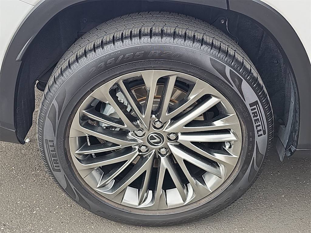 Thumbnail: 2020 Lexus RX - 7