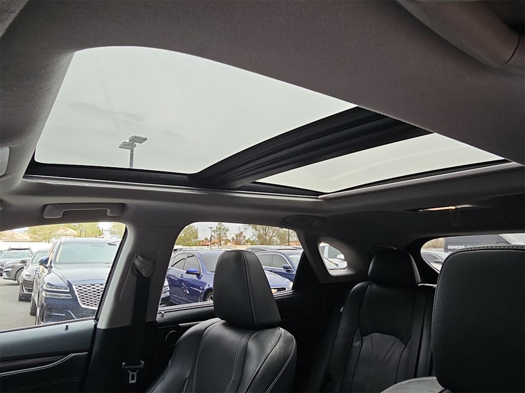 Thumbnail: 2020 Lexus RX - 29