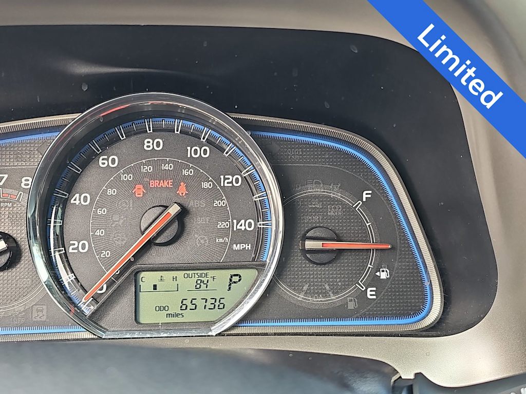 Thumbnail: 2015 Toyota RAV4 - 16