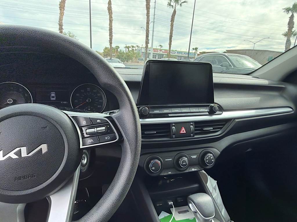 Thumbnail: 2023 Kia Forte - 2