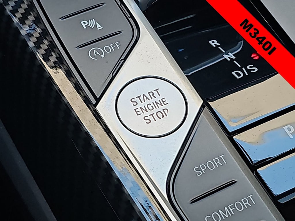 Thumbnail: 2025 BMW 3 Series - 25