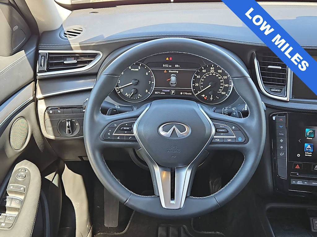 Thumbnail: 2025 INFINITI QX50 - 13