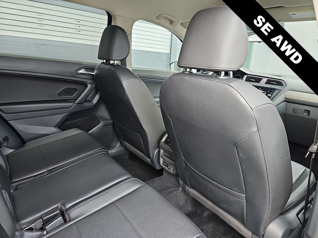 Thumbnail: 2019 Volkswagen Tiguan - 12