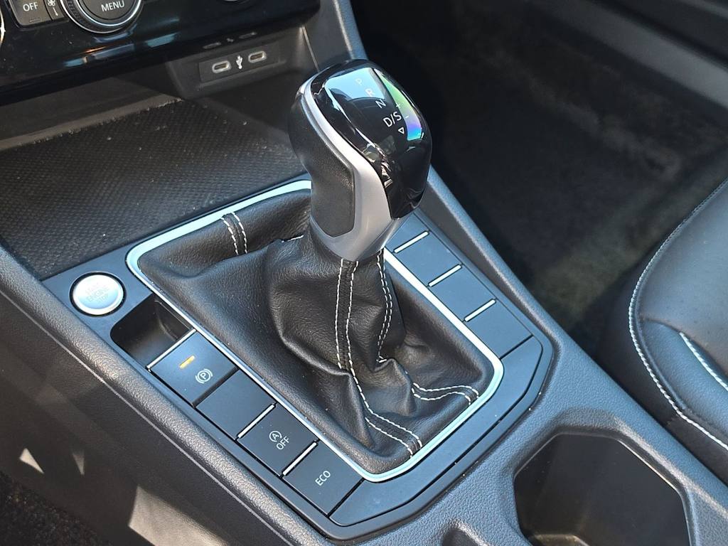 Thumbnail: 2024 Volkswagen Jetta - 15