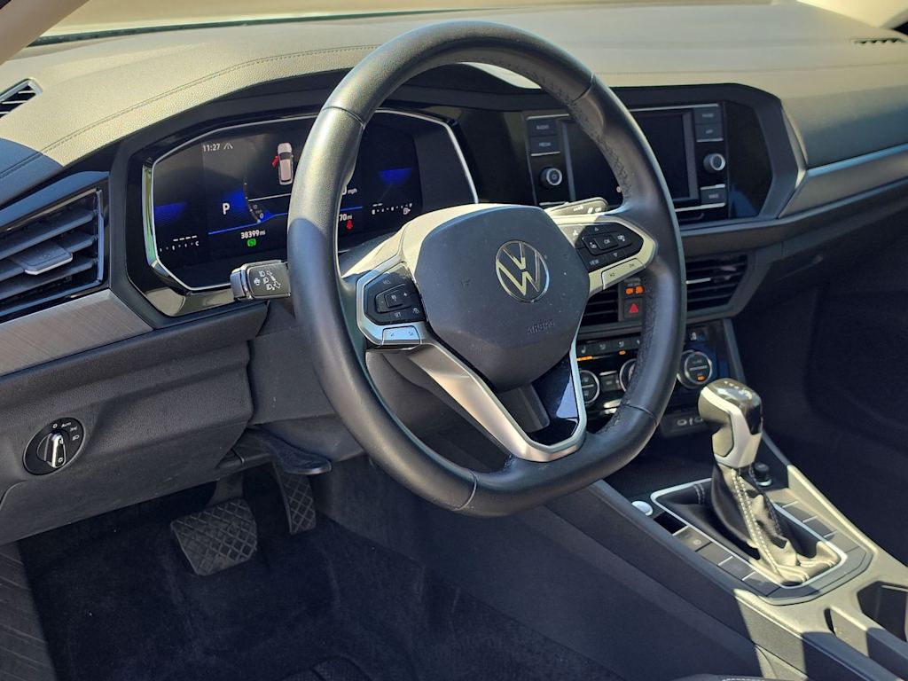 Thumbnail: 2024 Volkswagen Jetta - 2