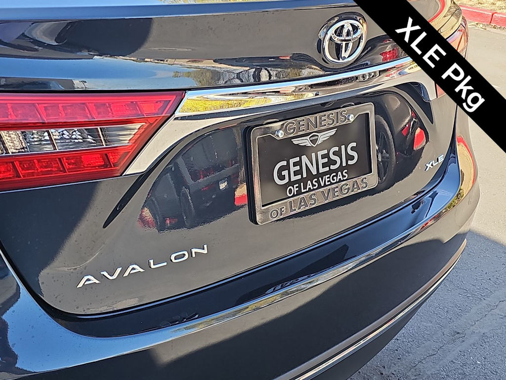 Thumbnail: 2017 Toyota Avalon - 22