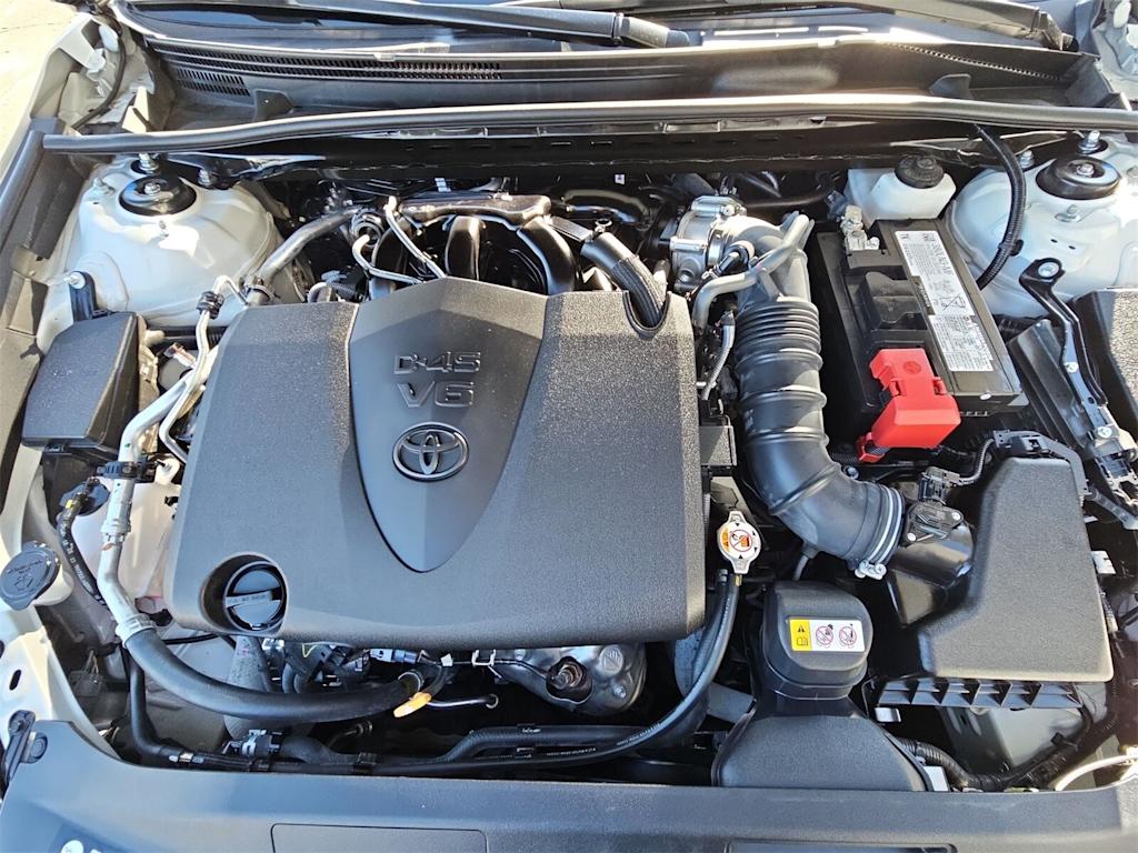 Thumbnail: 2024 Toyota Camry - 10